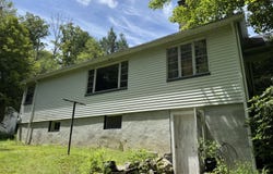 754 Carlton Road, Tobyhanna, PA 18466