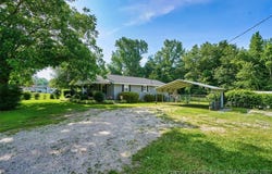20920 Old Lumberton Road, Maxton, NC 28364