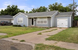 2113 Russell St, Pampa, TX 79065