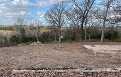 1638 Neff Valley Lane Road, St Clair, MO 63077