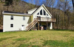 54 Forest Ridge Drive, Bristol, VT 05443