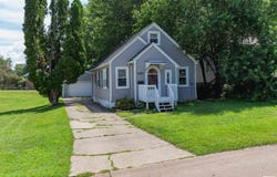 2205 39TH Street, Rock Island, IL 61201
