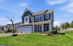 805 STEPHAN MACE Court, PURCELLVILLE, VA 20132
