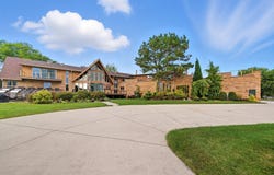 607 Berkshire Court, Downers Grove, IL 60516