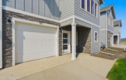 681 N Galbraith Lp, Post Falls, ID 83854