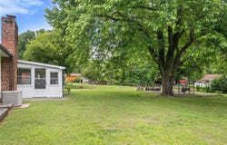 1906 Middlewood Court, High Point, NC 27265