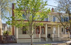 49 Buttonwood St, Lambertville City, NJ 08530-1645