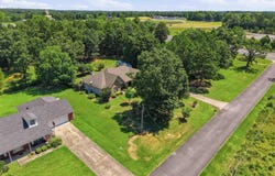 8 Oak Cliff Cove, Damascus, AR 72039