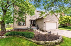 4598 Gillenbury Loop W, Grove City, OH 43123