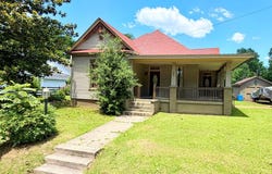 328 Head St, PARIS, TN 38242