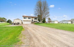 7250 Oneida Road, Charlotte, MI 48813