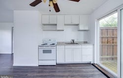 4 COTTAGE DRIVE, LURAY, VA 22835