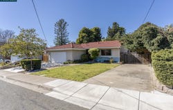 2555 Arroyo Ave, Pinole, CA 94564