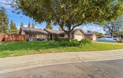 2010 E Feemster Court, Visalia, CA 93292