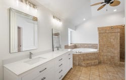 5503 Misty Crest Drive, Arlington, TX 76017