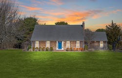107 Seven Ponds Road, Watermill, NY 11976
