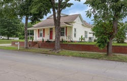 410 N Atlanta Ave, Sheffield, AL 35660
