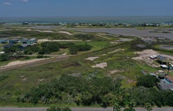 2308 Bronte, ROCKPORT, TX 78382