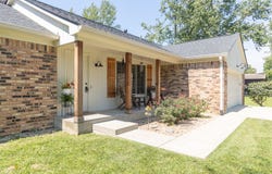 5532 Arrowhead Drive, Greenfield, IN 46140