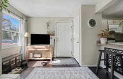 1433 N Oakhill Drive, South Bend, IN 46637
