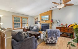 373 Spring St, New Kensington, PA 15068
