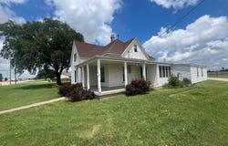 750 N 1st, Osborne, KS 67473