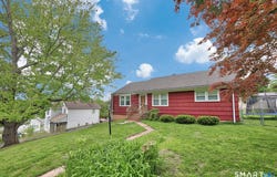 78 Hillcrest Avenue, Meriden, CT 06451