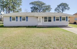 6608 Columbus Circle, Ocean Springs, MS 39564