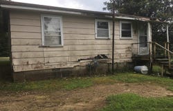 210 Hwy 4, Cove, AR 71937
