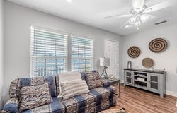 1809 Hill Crest, ROCKPORT, TX 78382