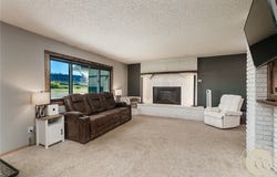 525 E 6th Avenue N, Columbus, MT 59019