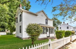 33 Stockton Avenue, Jamesburg, NJ 08831