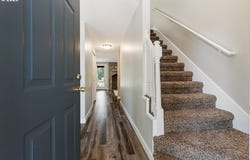 8050 SW CHURCHILL CT, Portland, OR 97224