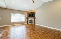 902 N Kenwood Boulevard, Indianola, IA 50125