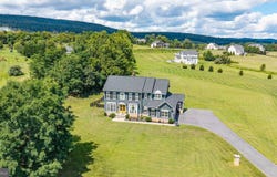 35490 SUNNY RIDGE RD, ROUND HILL, VA 20141