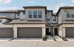 2500 Forest Creek DR, Round Rock, TX 78665