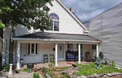 736 N 7th Street, Clinton, IN 47842