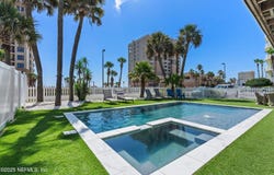 109 12TH Avenue N, Jacksonville Beach, FL 32250