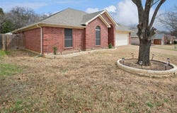 610 Everglade Drive, Mansfield, TX 76063