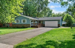 9959 Ibis Street NW, Coon Rapids, MN 55433