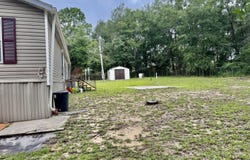 322 6TH Way, Interlachen, FL 32148