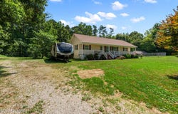 295 Clear Branch Rd, Corryton, TN 37721