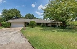 5813 Biscayne Court, Haltom City, TX 76117