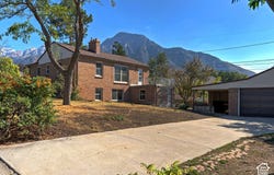 4016 S PINETREE Dr, Salt Lake City, UT 84124