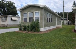 107 Oakhill Rd, Valrico, FL 33594