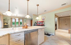 752 Ratzer Rd, Wayne Twp., NJ 07470-4111