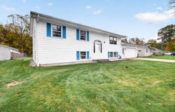 14788 Helmer Road S, Battle Creek, MI 49015