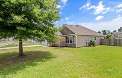 112 Pembury Way, Richlands, NC 28574