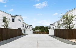 1500 Sylvan Glade RD 1A, 1 B, 2A, 2B, Austin, TX 78745