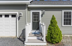 15 Shipbuilder Road, Boothbay, ME 04544